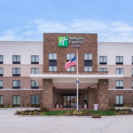 Holiday Inn Express & Suites Monroe By Ihg Exterior photo
