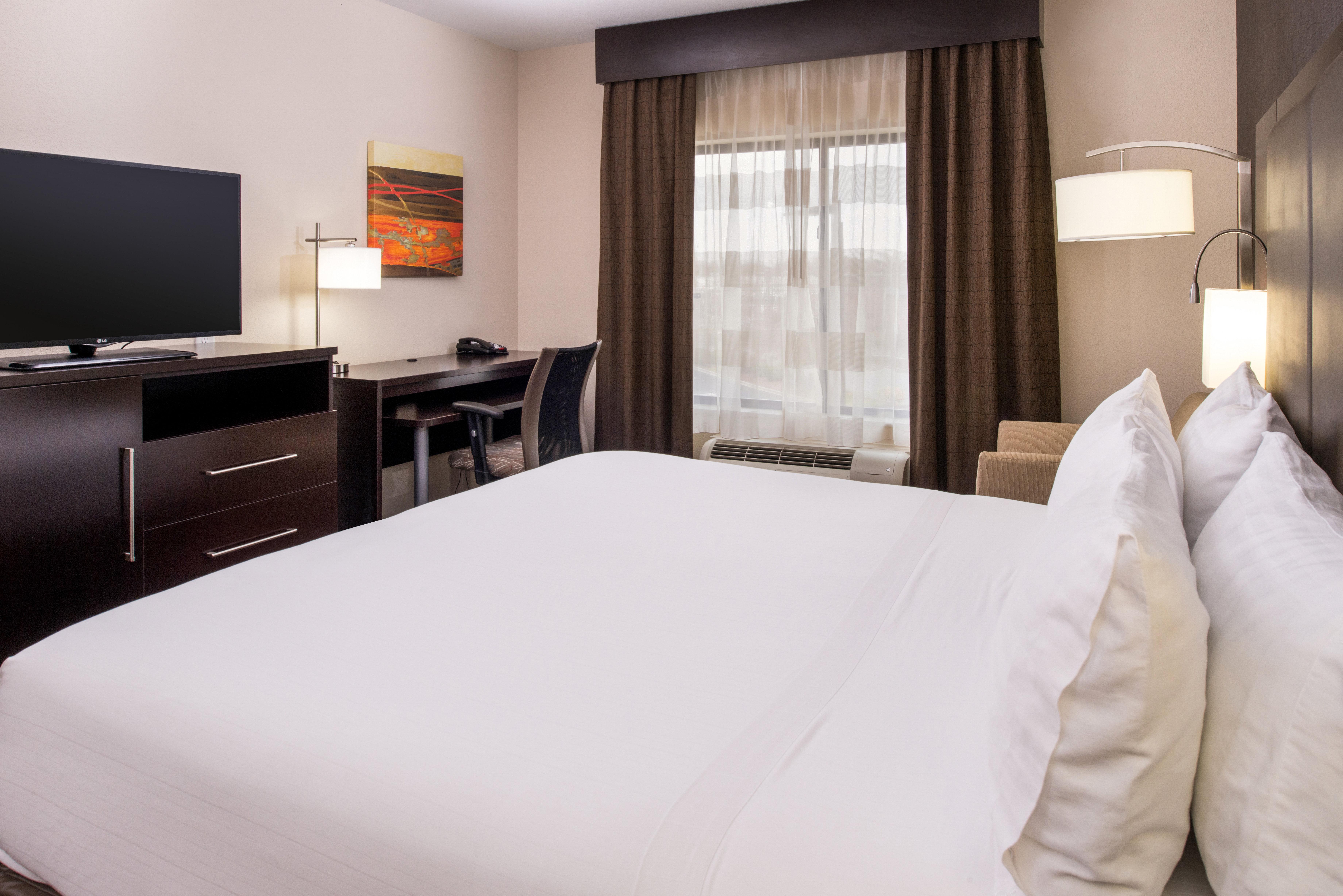 Holiday Inn Express & Suites Monroe By Ihg Exterior photo