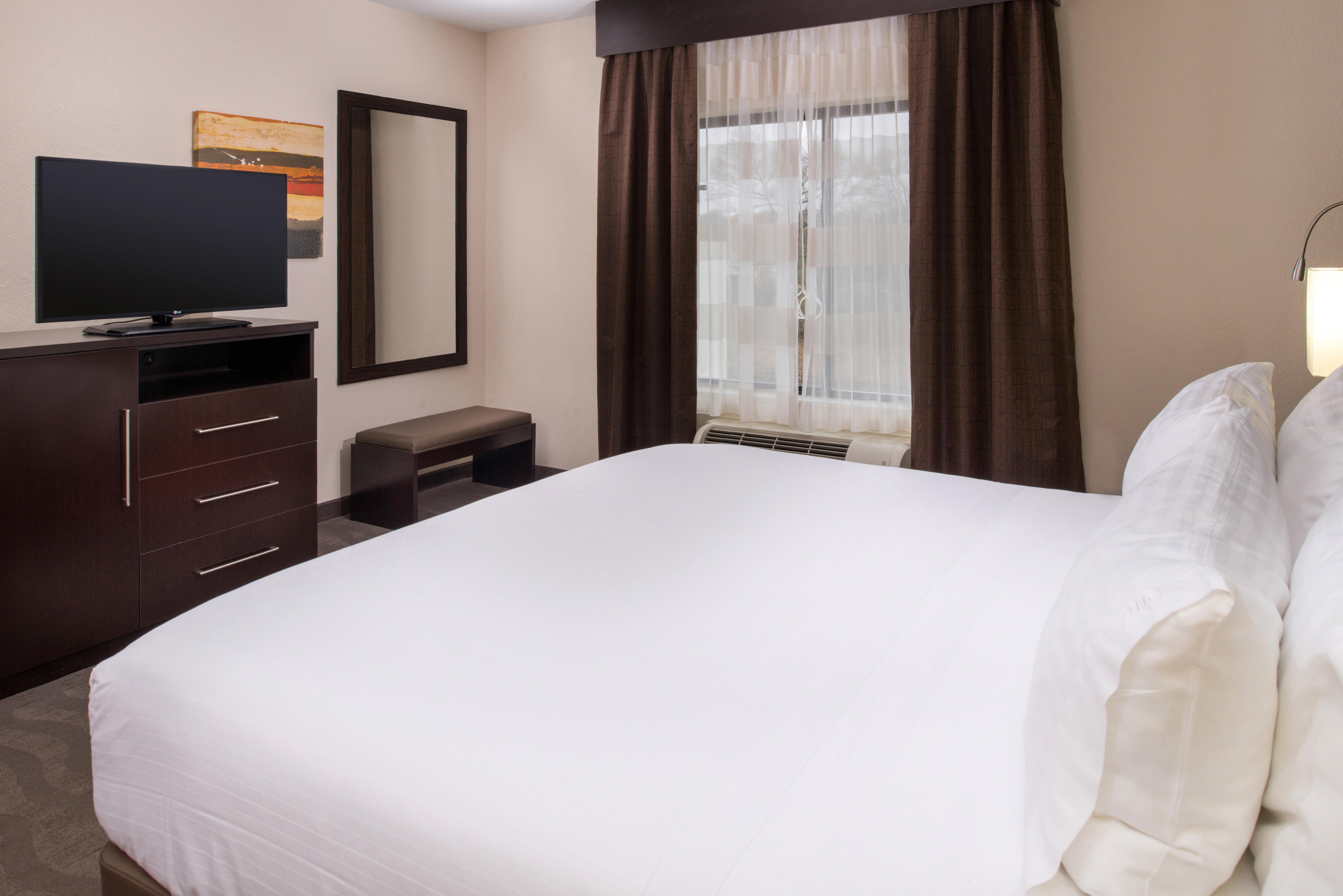 Holiday Inn Express & Suites Monroe By Ihg Exterior photo